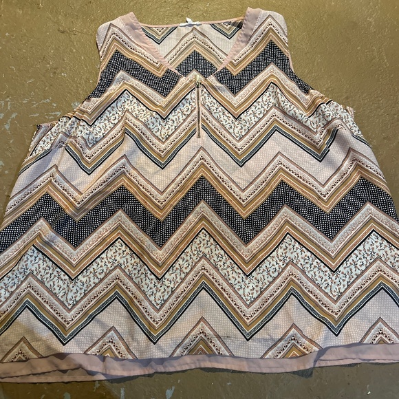 Maurice’s top - Picture 1 of 1